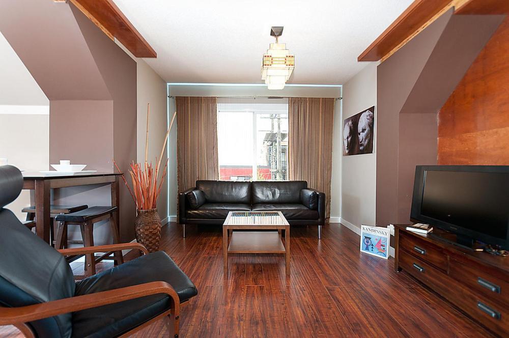 Commercial Drive Accommodations Vancouver Bagian luar foto